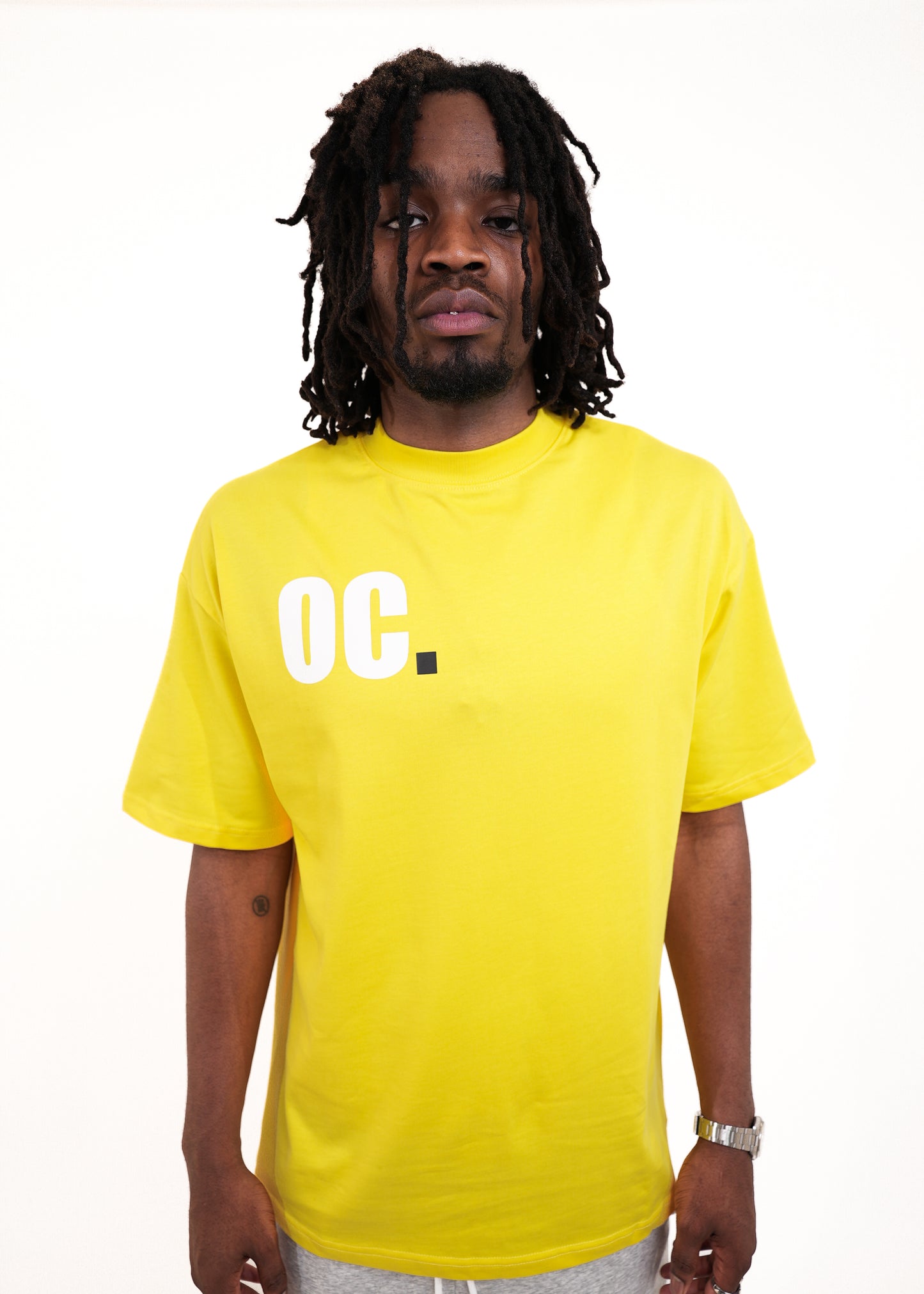 COMFY WITH AURA TEE